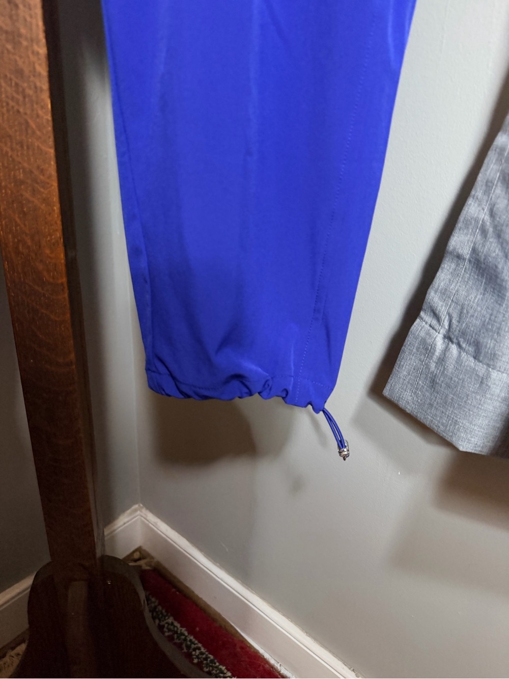 Chico's Deep Cobalt Zenergy cropped bungee pants - Picture 2 of 5